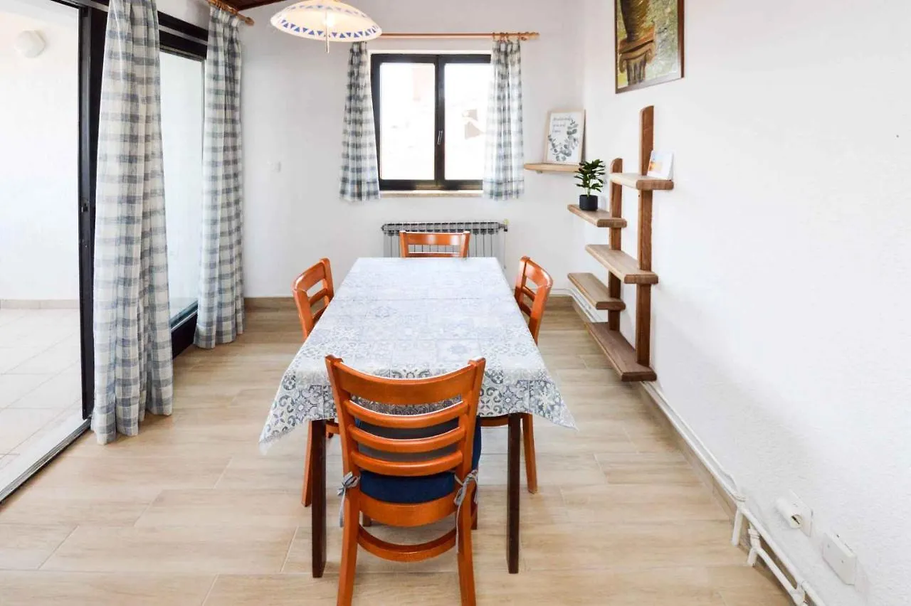 Apartment In Pula/Istrien 11443 Croatia