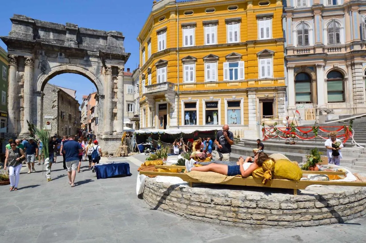Apartment In Pula/Istrien 11443 Croatia