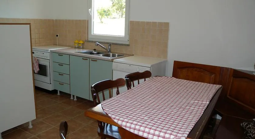 Apartment In Pula/Istrien 11443 Veruda