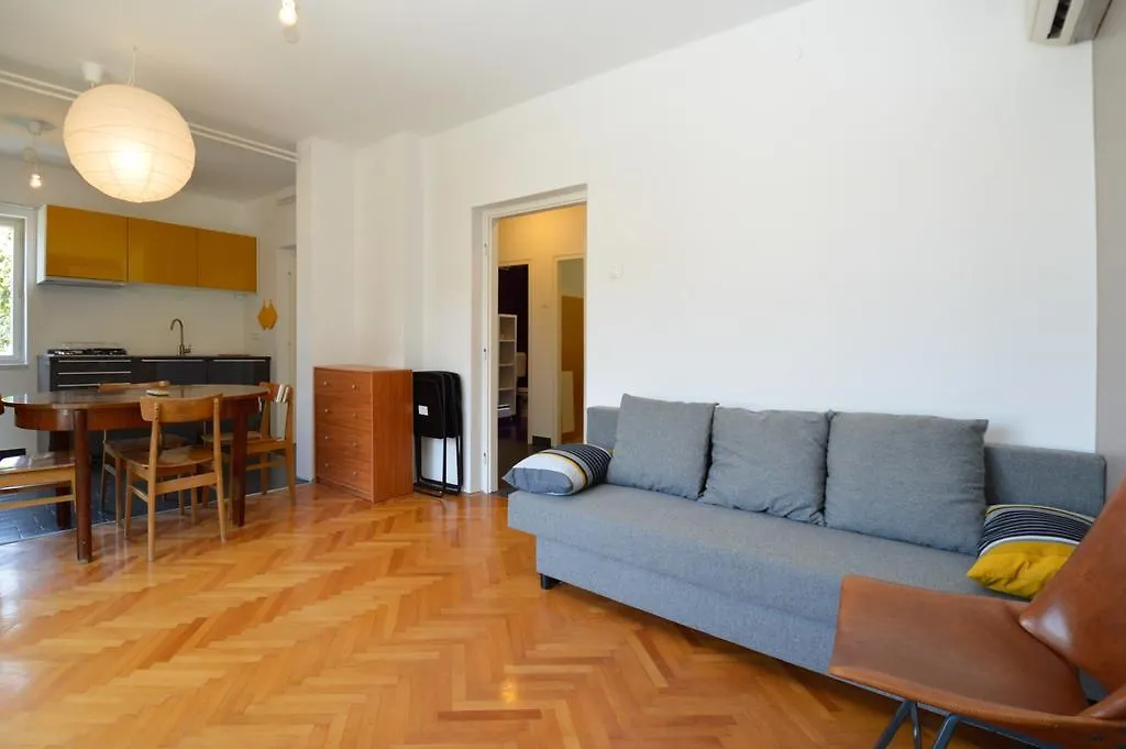 Apartment In Pula/Istrien 11443 Veruda